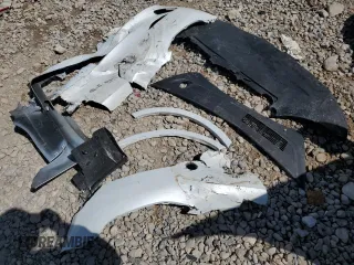 2023 Tesla Model 3 Performance z VIN 5YJ3E1EC1PF706879, wystawiony jako Copart lot #53369295 z przebiegiem 15 825 mil mil oraz Szkoda całkowita • Salvage title. Historia ofert i sprzedaży dostępna na DreamBid. Obrazek 12.