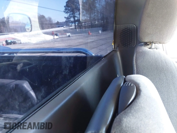 2006 Chevrolet Silverado 1500 with VIN 3GCEC14Z16G177253, listed as a IAAI auction lot 41704094 with 256,211 mi miles and . Bid and sale history available at DreamBid. Image 8.