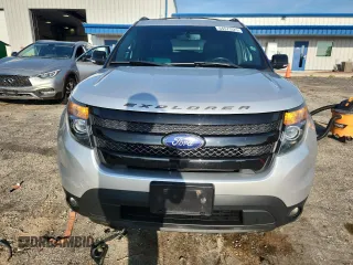 2014 Ford Explorer Sport z VIN 1FM5K8GT0EGB34032, wystawiony jako Copart lot #64573325 z przebiegiem 103 436 mil mil oraz Czysty tytuł • Clean title. Historia ofert i sprzedaży dostępna na DreamBid. Obrazek 5.