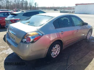 2012 Nissan Altima S z VIN 1N4AL2AP6CC204233, wystawiony jako IAAI lot #41808198 z przebiegiem 209 586 mil mil oraz . Historia ofert i sprzedaży dostępna na DreamBid. Obrazek 4.
