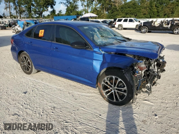 2022 Volkswagen Jetta Sport with VIN 3VWBM7BU1NM032298, listed as a Copart auction lot 85263704 with 32,327 mi miles and Non repairable. Bid and sale history available at DreamBid. Image 4.