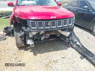 2020 Jeep Compass Latitude z VIN 3C4NJDBB6LT173909, wystawiony jako IAAI lot #42615635 z przebiegiem 34 212 mil mil oraz . Historia ofert i sprzedaży dostępna na DreamBid. Obrazek 17.