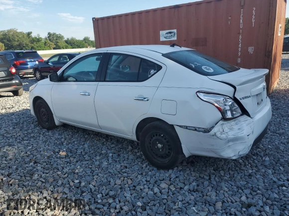 2016 Nissan Versa S с VIN 3N1CN7AP7GL893786, выставлен на аукционе Copart как лот 58394985 с пробегом 107 461 миль миль и Списание • Salvage title. История ставок и продаж доступна на DreamBid. Изображение 2.