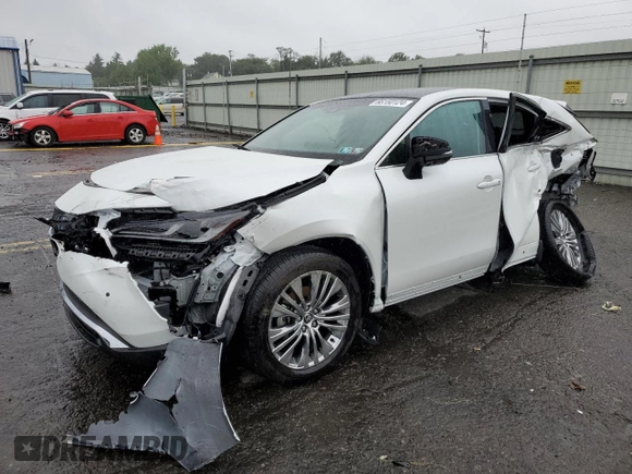 2024 Toyota Venza LE with VIN JTEAAAAH0RJ163536, listed as a Copart auction lot 66150124 with 3,169 mi miles and Salvage Title. Bid and sale history available at carsss.com. Image 1.