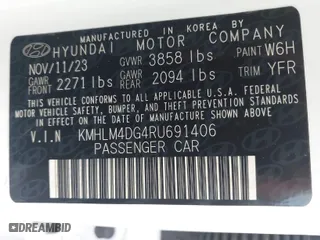 2024 Hyundai Elantra Essential with VIN KMHLM4DG4RU691406, listed as a IAAI auction lot 41264945 with 12,282 mi miles. Bid and sale history available at carsss.com. Image 9.