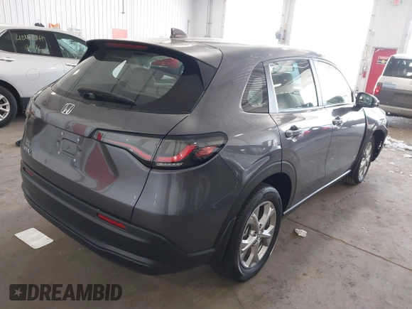 2024 Honda HR-V LX with VIN 3CZRZ2H38RM755554, listed as a IAAI auction lot 42426436 with 3,881 mi miles and . Bid and sale history available at DreamBid. Image 4.