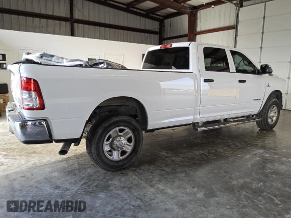 2021 Ram 2500 Tradesman with VIN 3C6UR5HL5MG608219, listed as a Copart auction lot 85655694 with 104,958 mi miles and Salvage title. Bid and sale history available at DreamBid. Image 3.