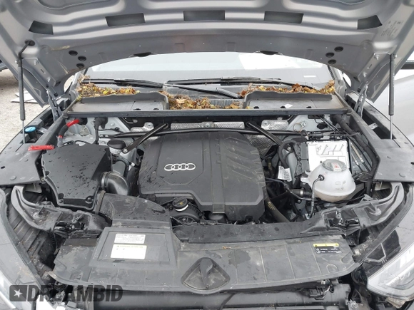 2022 Audi Q5 S line Premium Plus with VIN WA1EAAFY5N2058178, listed as a IAAI auction lot 40869433 with 21,931 mi miles. Bid and sale history available at carsss.com. Image 10.