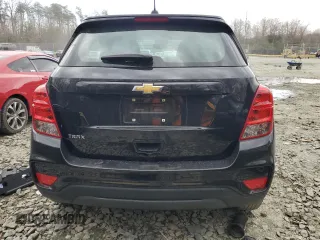 2020 Chevrolet Trax LS with VIN KL7CJKSB7LB061078, listed as a Copart auction lot 49947845 with 56,965 mi miles and Salvage Title. Bid and sale history available at DreamBid. Image 6.