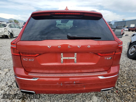 2018 Volvo XC60 Inscription z VIN LYVA22RL9JB105406, wystawiony jako Copart lot #60171015 z przebiegiem 43 124 mil mil oraz Szkoda całkowita • Salvage title. Historia ofert i sprzedaży dostępna na DreamBid. Obrazek 6.