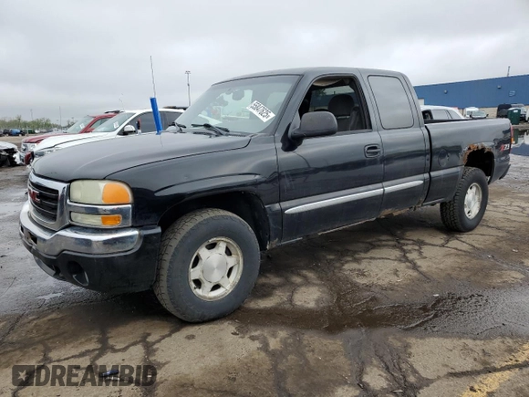 2004 GMC Sierra 1500 SLE z VIN 2GTEK19T541284612, wystawiony jako Copart lot #55847625 z przebiegiem Nie podano mil oraz Czysty tytuł • Clean title. Historia ofert i sprzedaży dostępna na DreamBid. Obrazek 1.