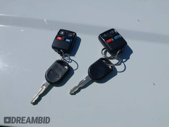 2002 Ford Explorer XLT с VIN 1FMZU73E82ZA16789, выставлен на аукционе IAAI как лот 42361140 с пробегом 186 787 миль миль и . История ставок и продаж доступна на DreamBid. Изображение 11.