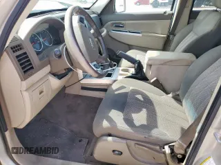 2008 Jeep Liberty Limited с VIN 1J8GN58K08W145981, выставлен на аукционе Copart как лот 65137745 с пробегом 245 443 миль миль и Списание • Salvage title. История ставок и продаж доступна на DreamBid. Изображение 7.