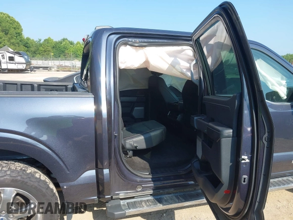 2021 Ford F-150 XL with VIN 1FTFW1ED1MFB92686, listed as a IAAI auction lot 42600706 with 70,646 mi miles and . Bid and sale history available at DreamBid. Image 8.
