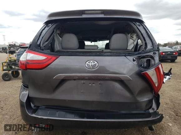 2017 Toyota Sienna XLE Auto Access Seat с VIN 5TDYZ3DC8HS832791, выставлен на аукционе Copart как лот 52372865 с пробегом 270 739 миль миль и Списание • Salvage title. История ставок и продаж доступна на DreamBid. Изображение 6.