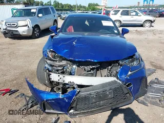 2019 Lexus IS 300 с VIN JTHC81D21K5038302, выставлен на аукционе IAAI как лот 42528118 с пробегом 55 199 миль миль и . История ставок и продаж доступна на DreamBid. Изображение 12.