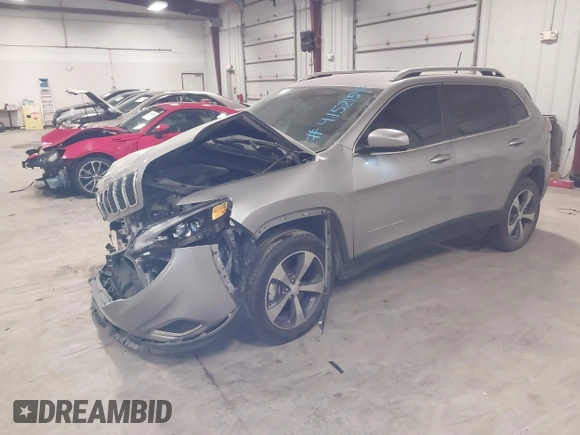 2019 Jeep Cherokee Limited with VIN 1C4PJMDX4KD217959, listed as a IAAI auction lot 41521547 with 30,153 mi miles and . Bid and sale history available at DreamBid. Image 18.