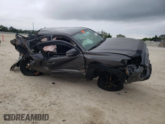 2017 Toyota Tacoma SR5 с VIN 5TFCZ5AN8HX112719, выставлен на аукционе Copart как лот 52535005 с пробегом Не указан миль и На запчасти • Non repairable. История ставок и продаж доступна на DreamBid. Изображение 4.