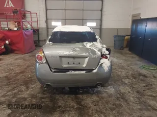 2009 Nissan Altima 2.5 S with VIN 1N4AL21E29N483756, listed as a IAAI auction lot 41270057 with 134,223 mi miles. Bid and sale history available at carsss.com. Image 16.