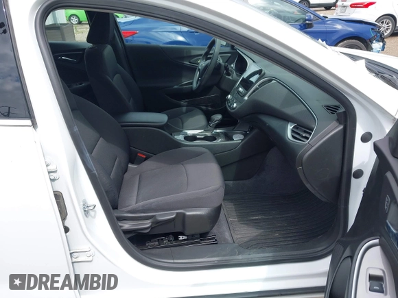 2022 Chevrolet Malibu LS with VIN 1G1ZC5ST9NF151385, listed as a IAAI auction lot 42086324 with 24,613 mi miles and . Bid and sale history available at DreamBid. Image 5.