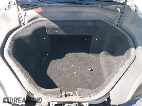 2014 Tesla Model S 60 with VIN 5YJSA1H10EFP56526, listed as a IAAI auction lot 41871784 with 143,361 mi miles and . Bid and sale history available at DreamBid. Image 10.