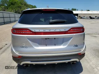 2016 Lincoln MKC Reserve z VIN 5LMCJ3C92GUJ31111, wystawiony jako Copart lot #56593495 z przebiegiem 28 507 mil mil oraz Czysty tytuł • Clean title. Historia ofert i sprzedaży dostępna na DreamBid. Obrazek 6.