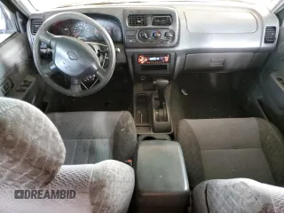2001 Nissan Xterra XE with VIN 5N1ED28T81C560655, listed as a Copart auction lot 51832515 with 224,208 mi miles and Clean title. Bid and sale history available at DreamBid. Image 8.