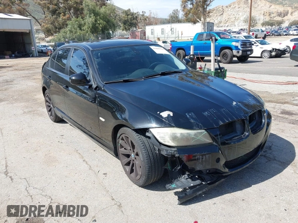 2011 BMW 3 Series 328i with VIN WBAPH5G58BNM75257, listed as a IAAI auction lot 41809324 with 103,244 mi miles. Bid and sale history available at carsss.com. Image 1.