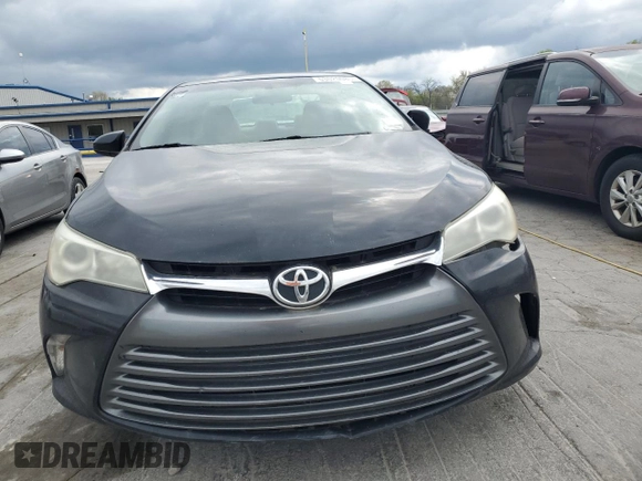 2017 Toyota Camry XLE with VIN 4T1BF1FK0HU275549, listed as a Copart auction lot 53020085 with 170,358 mi miles and Clean Title. Bid and sale history available at DreamBid. Image 5.