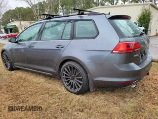 2017 Volkswagen Golf SportWagen S with VIN 3VWU17AUXHM532015, listed as a IAAI auction lot 41800500 with 81,694 mi miles. Bid and sale history available at carsss.com. Image 3.