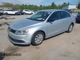 2012 Volkswagen Jetta S с VIN 3VW2K7AJ0CM310389, выставлен на аукционе IAAI как лот 42263766 с пробегом 159 706 миль миль и . История ставок и продаж доступна на DreamBid. Изображение 2.