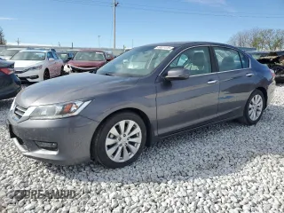 2015 Honda Accord EX-L with VIN 1HGCR2F83FA213556, listed as a Copart auction lot 49831415 with 81,953 mi miles and Salvage title. Bid and sale history available at DreamBid. Image 1.