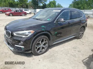 2017 BMW X1 xDrive28i z VIN WBXHT3C39H5F72979, wystawiony jako Copart lot #56003625 z przebiegiem 101 184 mil mil oraz Szkoda całkowita • Salvage title. Historia ofert i sprzedaży dostępna na DreamBid. Obrazek 1.