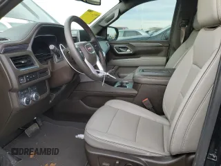 2024 GMC Yukon SLT with VIN 1GKS2BKD7RR231280, listed as a Copart auction lot 86799994 with 5,476 mi miles and Salvage Title. Bid and sale history available at carsss.com. Image 7.
