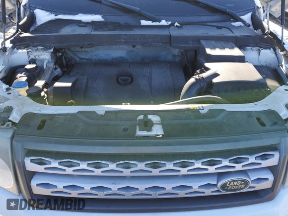 2011 Land Rover LR2 HSE with VIN SALFR2BN6BH275597, listed as a Copart auction lot 42213075 with 216,198 mi miles and Salvage title. Bid and sale history available at DreamBid. Image 12.