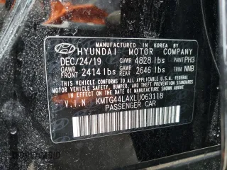 2020 Genesis G70 2.0T with VIN KMTG44LAXLU063118, listed as a Copart auction lot 44226235 with 42,575 mi miles and Salvage title. Bid and sale history available at DreamBid. Image 12.