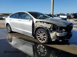 2017 Ford Fusion SE with VIN 3FA6P0H70HR126335, listed as a Copart auction lot 42600695 with 91,298 mi miles and Salvage Title. Bid and sale history available at DreamBid. Image 4.