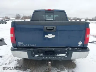 2007 Chevrolet Silverado 1500 LT w/1LT with VIN 3GCEK13367G527073, listed as a IAAI auction lot 41481444 with 169,642 mi miles. Bid and sale history available at carsss.com. Image 16.