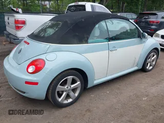2010 Volkswagen Beetle with VIN 3VWRG3AL7AM010307, listed as a IAAI auction lot 42427150 with 154,244 mi miles and . Bid and sale history available at DreamBid. Image 4.