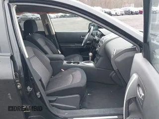 2010 Nissan Rogue S with VIN JN8AS5MT3AW009360, listed as a IAAI auction lot 41944678 with 125,366 mi miles and . Bid and sale history available at carsss.com. Image 5.