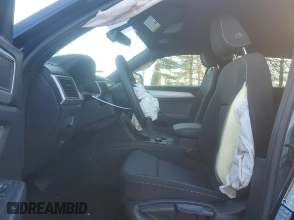 2021 Volkswagen Atlas S with VIN 1V2GC2CA5MC231193, listed as a Copart auction lot 86912884 with 25,595 mi miles and Salvage title. Bid and sale history available at DreamBid. Image 7.