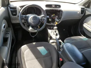 2015 Kia Soul with VIN KNDJN2A26F7150437, listed as a Copart auction lot 53821975 with 151,544 mi miles and Clean Title. Bid and sale history available at carsss.com. Image 8.