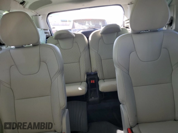 2020 Volvo XC90 Inscription with VIN YV4A221L4L1560943, listed as a Copart auction lot 76095854 with 46,931 mi miles and Salvage title. Bid and sale history available at DreamBid. Image 10.