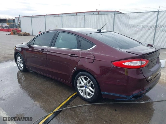 2013 Ford Fusion SE with VIN 3FA6P0H72DR281026, listed as a IAAI auction lot 41740786 with 161,949 mi miles. Bid and sale history available at carsss.com. Image 3.