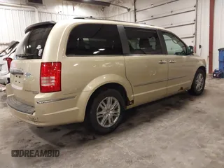 2010 Chrysler Town & Country Limited with VIN 2A4RR7DX5AR386462, listed as a IAAI auction lot 41781713 with 183,091 mi miles and . Bid and sale history available at carsss.com. Image 4.