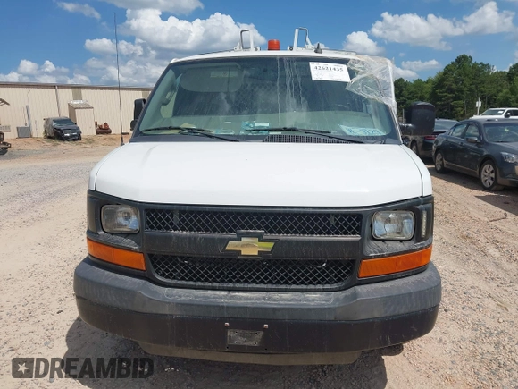 2016 Chevrolet Express Cargo with VIN 1GCWGBFF9G1287632, listed as a IAAI auction lot 42621435 with 61,701 mi miles and . Bid and sale history available at DreamBid. Image 12.