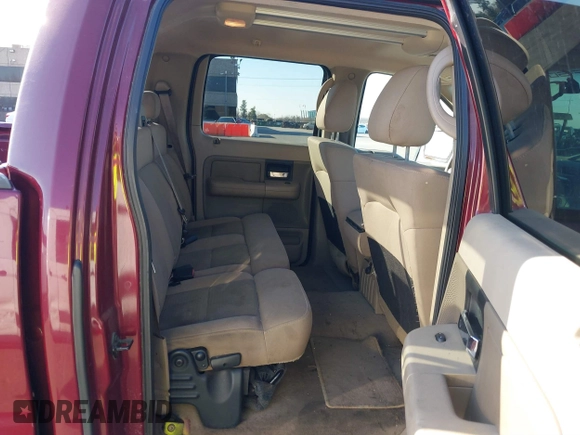 2004 Ford F-150 XLT with VIN 1FTRW12W84KC11390, listed as a IAAI auction lot 41461317 with 173,832 mi miles. Bid and sale history available at carsss.com. Image 8.