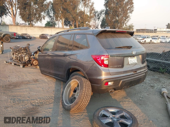 2020 Honda Passport Touring with VIN 5FNYF7H93LB006328, listed as a IAAI auction lot 41283115 with Not Provided miles and . Bid and sale history available at DreamBid. Image 3.