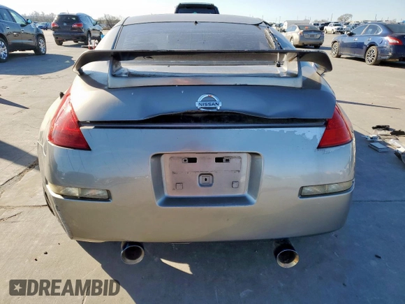 2007 Nissan 350Z Enthusiast z VIN JN1BZ34D47M504571, wystawiony jako Copart lot #45750695 z przebiegiem Nie podano mil oraz Czysty tytuł • Clean title. Historia ofert i sprzedaży dostępna na DreamBid. Obrazek 6.
