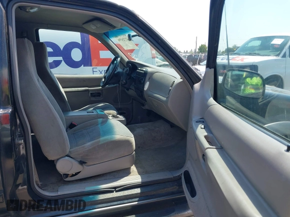 1998 Ford Explorer Sport с VIN 1FMYU22X6WUD22023, выставлен на аукционе IAAI как лот 42724396 с пробегом 309 857 миль миль и . История ставок и продаж доступна на DreamBid. Изображение 5.